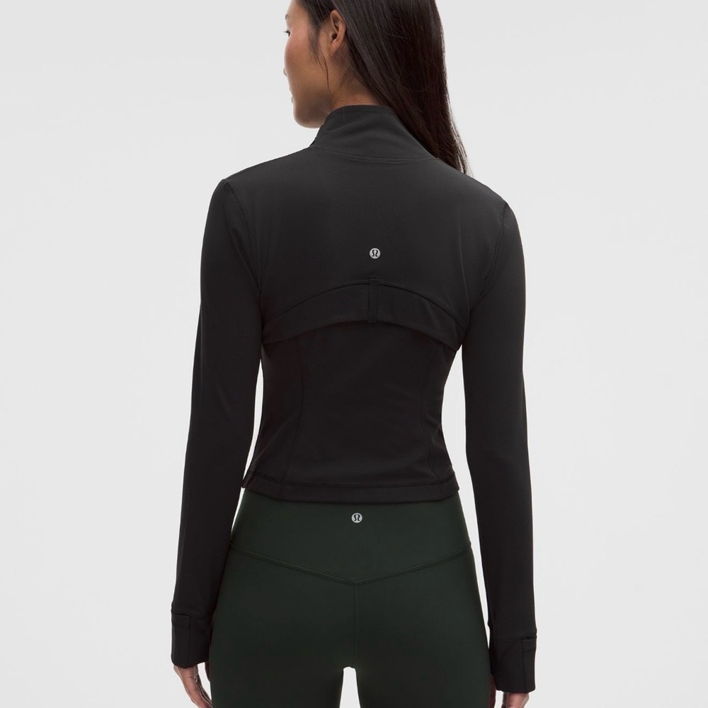 lululemon athletica Black Nulu Jacket - Picture 3 of 9